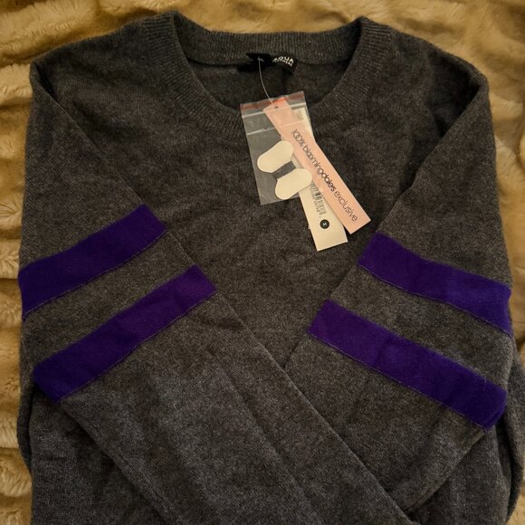 Grey Cashmere Crew Sweater with Violet Stripes by Aqua, Size M, New With Tags - Picture 4 of 6